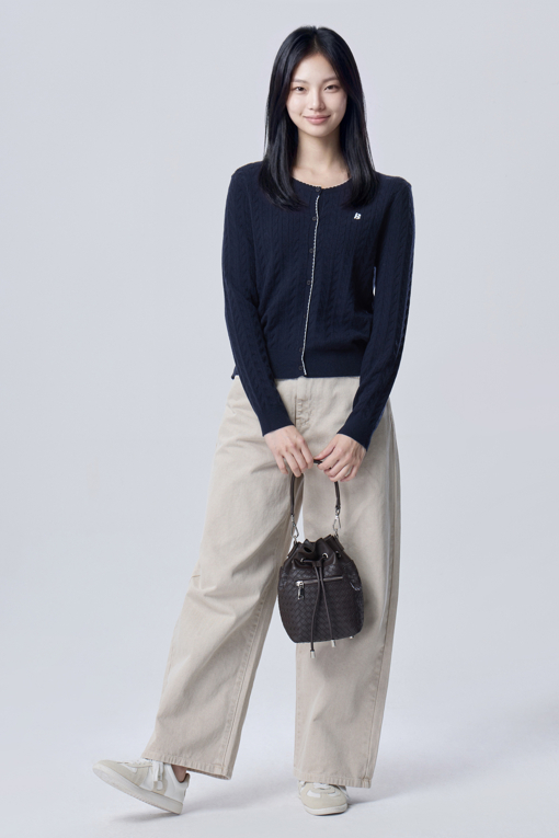 https://img.benettonmall.com/PARTS/KB/26F/BAKCE2661NY_MB_D5.jpg