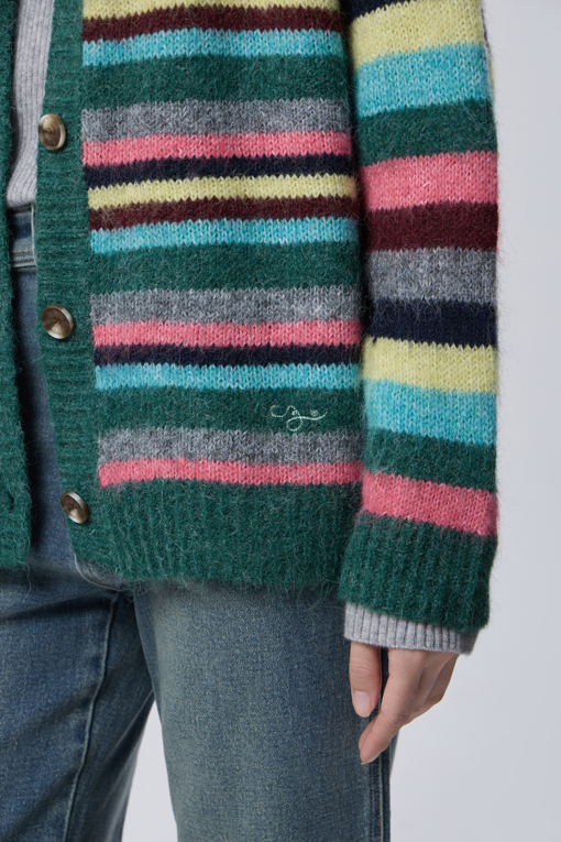 https://img.benettonmall.com/PARTS/KB/26F/BAKCE3661GN_MB_M4.jpg