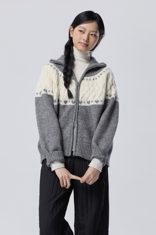 https://img.benettonmall.com/PARTS/KB/26F/BAKCE4661GR_MB_M0.jpg