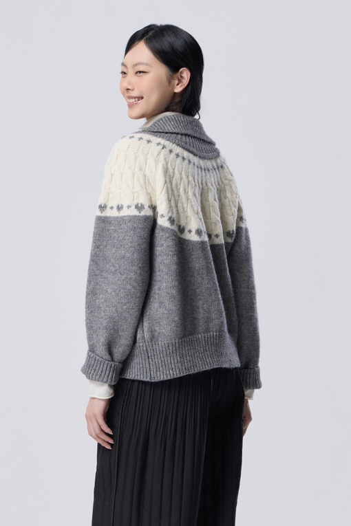 https://img.benettonmall.com/PARTS/KB/26F/BAKCE4661GR_MB_M1.jpg