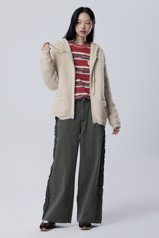 https://img.benettonmall.com/PARTS/KB/26F/BAKCE6661BE_MB_M5.jpg