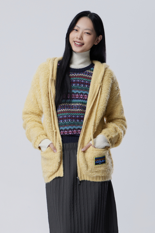 https://img.benettonmall.com/PARTS/KB/26F/BAKCE6661YE_MB_M0.jpg