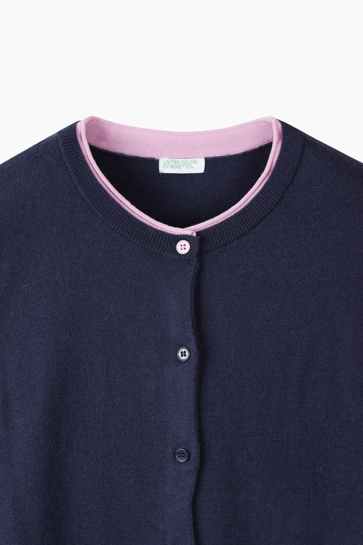 https://img.benettonmall.com/PARTS/KB/26F/BAKCF2641NY_MB_D2.jpg