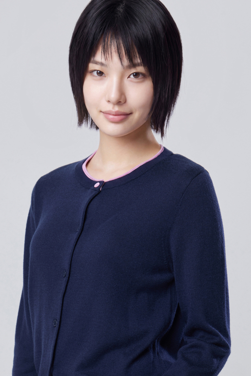 https://img.benettonmall.com/PARTS/KB/26F/BAKCF2641NY_MB_M2.jpg