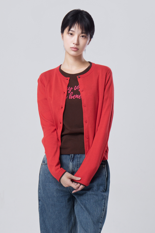 https://img.benettonmall.com/PARTS/KB/26F/BAKCF2641RD_MB_M0.jpg
