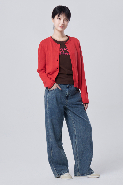 https://img.benettonmall.com/PARTS/KB/26F/BAKCF2641RD_MB_M5.jpg