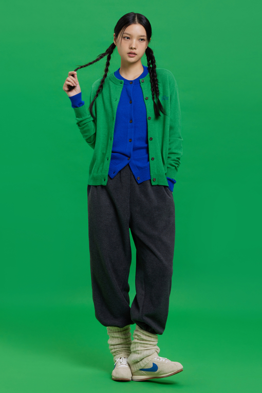 https://img.benettonmall.com/PARTS/KB/26F/BAKCG1661GN_MB_M5.jpg
