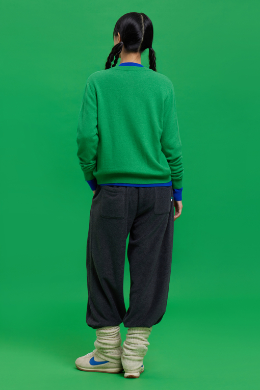https://img.benettonmall.com/PARTS/KB/26F/BAKCG1661GN_MB_M7.jpg