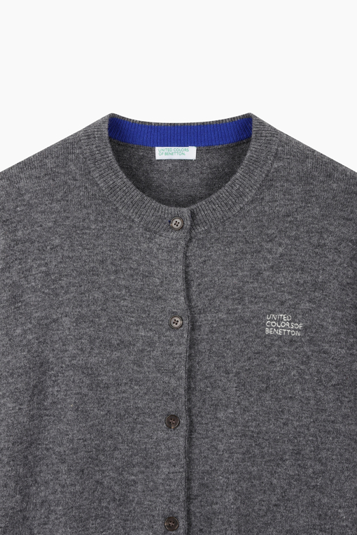 https://img.benettonmall.com/PARTS/KB/26F/BAKCG1661GR_MB_D2.jpg