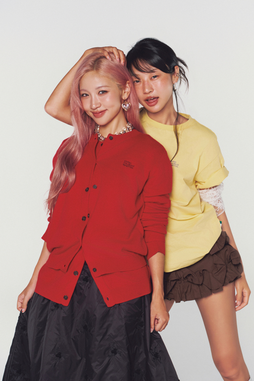 https://img.benettonmall.com/PARTS/KB/26F/BAKCG1661RD_MB_L0.jpg