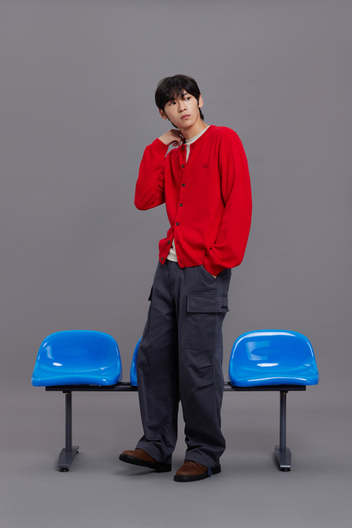 https://img.benettonmall.com/PARTS/KB/26F/BAKCG1661RD_MB_M2.jpg