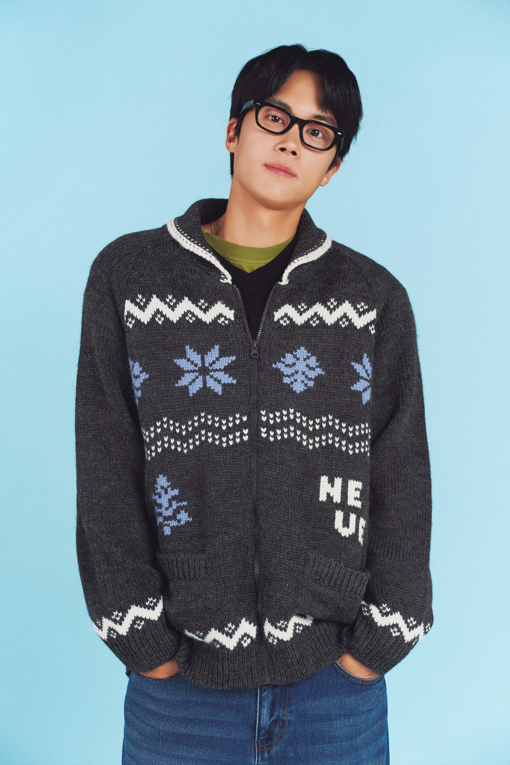 https://img.benettonmall.com/PARTS/KB/26F/BAKCG2661DG_MB_L0.jpg