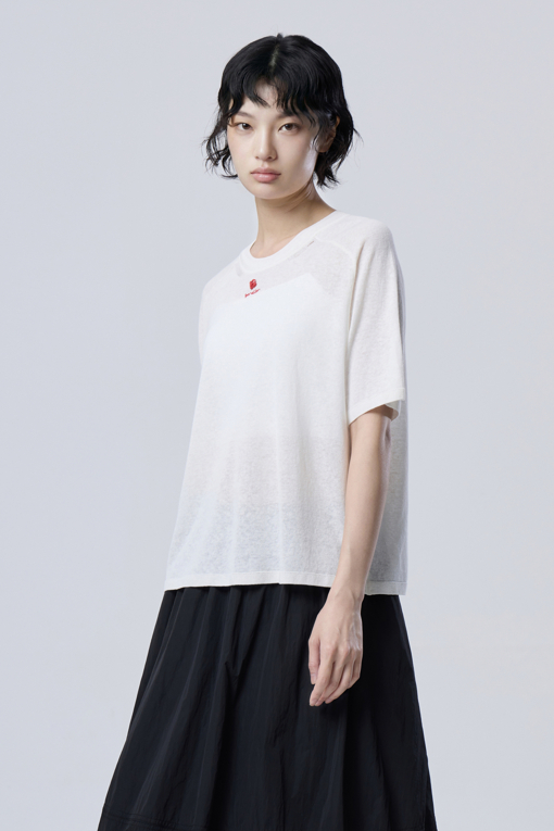 https://img.benettonmall.com/PARTS/KB/26F/BAKP30641WH_MB_D0.jpg?cb=1788777022
