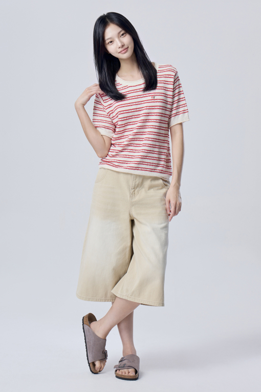 https://img.benettonmall.com/PARTS/KB/26F/BAKP31641RD_MB_D5.jpg?cb=1788777022