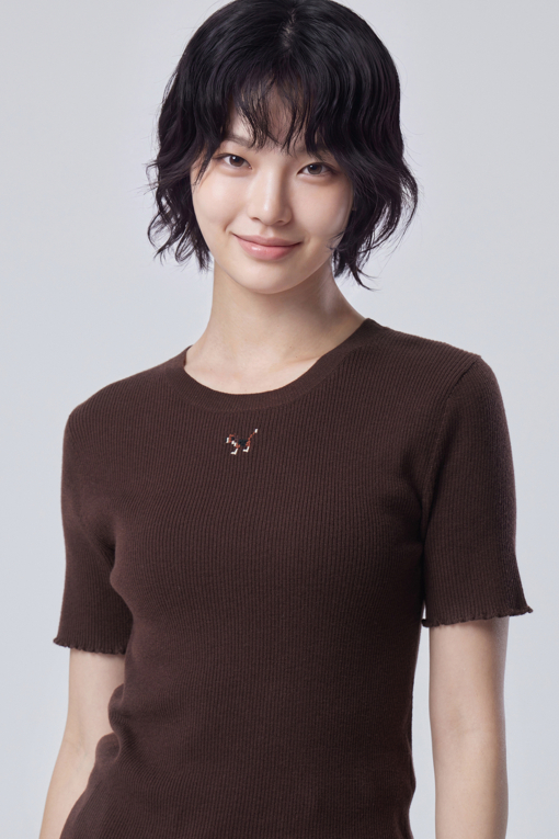 https://img.benettonmall.com/PARTS/KB/26F/BAKP32641BR_MB_D2.jpg?cb=1788777022