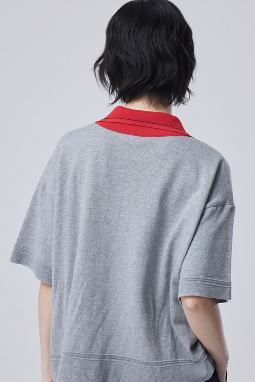 https://img.benettonmall.com/PARTS/KB/26F/BAKP33641MG_MB_D3.jpg?cb=1788777022