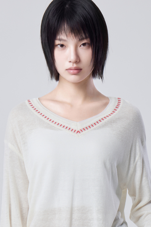 https://img.benettonmall.com/PARTS/KB/26F/BAKP38641IV_MB_M2.jpg?cb=1788777022
