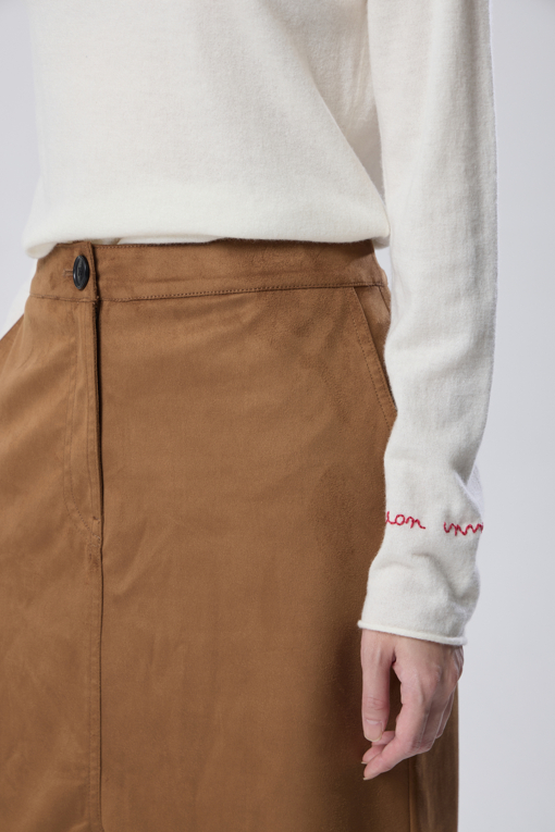 https://img.benettonmall.com/PARTS/KB/26F/BAKP50661IV_MB_M4.jpg?cb=1788777022