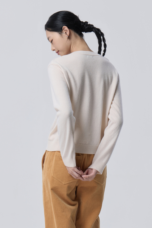 https://img.benettonmall.com/PARTS/KB/26F/BAKP56661IV_MB_M1.jpg