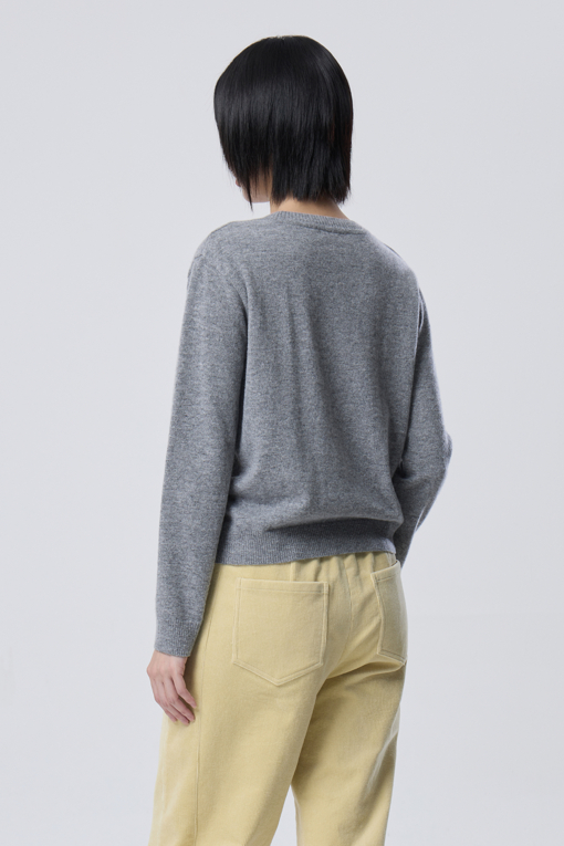 https://img.benettonmall.com/PARTS/KB/26F/BAKP56661MG_MB_M1.jpg