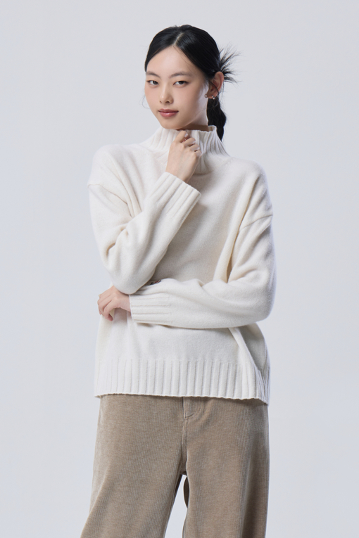 https://img.benettonmall.com/PARTS/KB/26F/BAKP73661IV_MB_M0.jpg