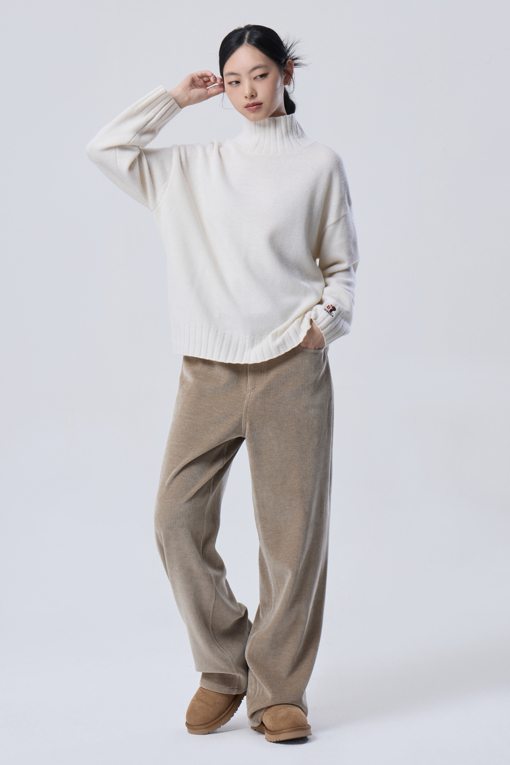 https://img.benettonmall.com/PARTS/KB/26F/BAKP73661IV_MB_M5.jpg
