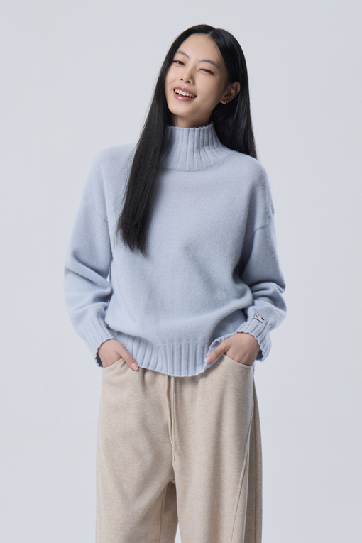 https://img.benettonmall.com/PARTS/KB/26F/BAKP73661SB_MB_M0.jpg