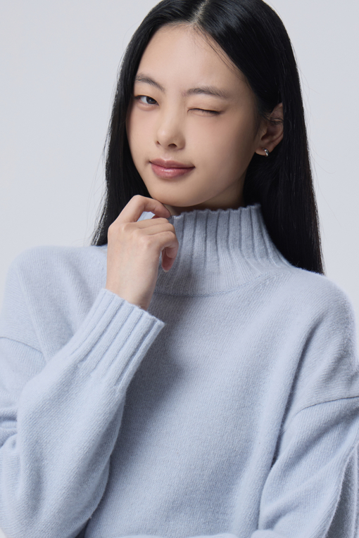 https://img.benettonmall.com/PARTS/KB/26F/BAKP73661SB_MB_M2.jpg