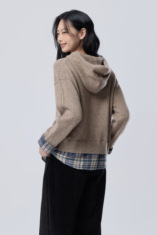https://img.benettonmall.com/PARTS/KB/26F/BAKP74661BG_MB_M1.jpg