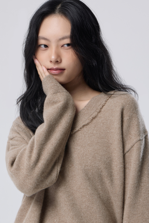 https://img.benettonmall.com/PARTS/KB/26F/BAKP75661BG_MB_M2.jpg