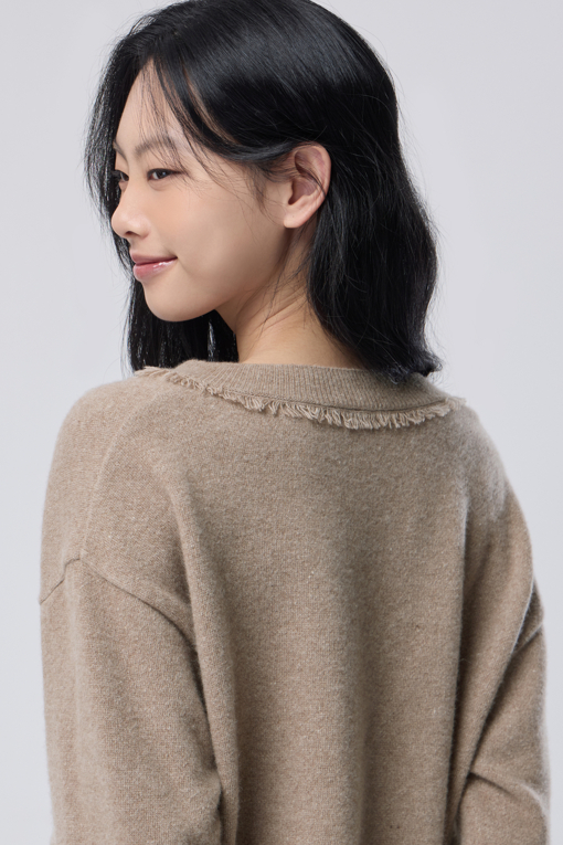 https://img.benettonmall.com/PARTS/KB/26F/BAKP75661BG_MB_M3.jpg