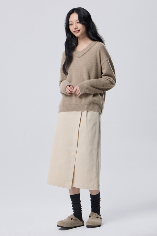 https://img.benettonmall.com/PARTS/KB/26F/BAKP75661BG_MB_M5.jpg