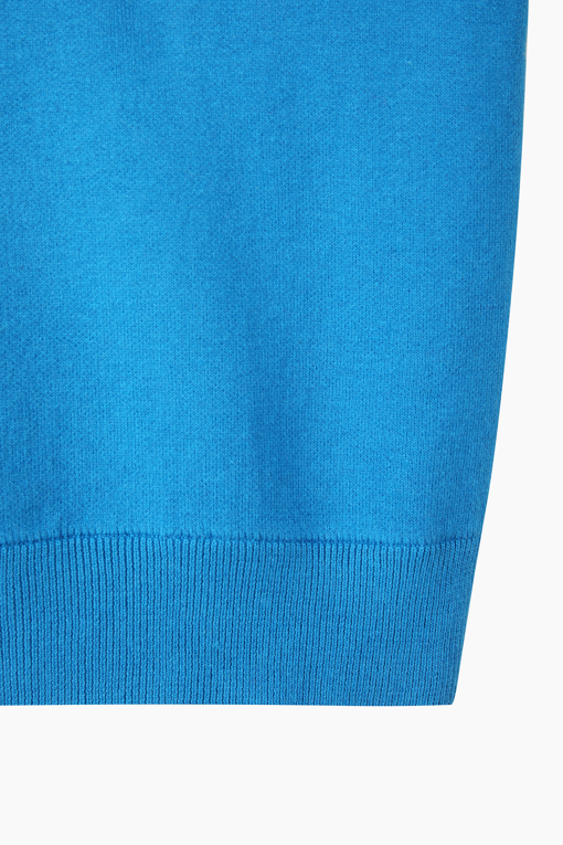 https://img.benettonmall.com/PARTS/KB/26F/BAKP78661BL_MB_D5.jpg