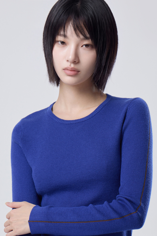 https://img.benettonmall.com/PARTS/KB/26F/BAKPE2661BL_MB_M2.jpg?cb=1788777022