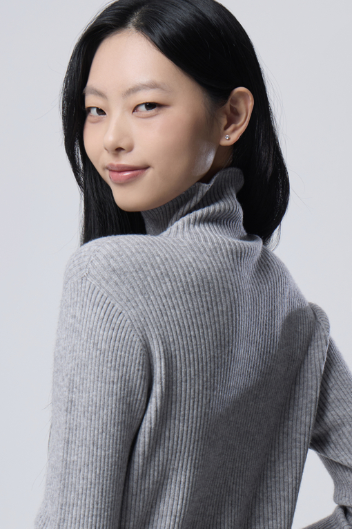 https://img.benettonmall.com/PARTS/KB/26F/BAKPE3661GR_MB_M3.jpg