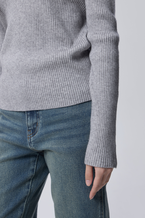 https://img.benettonmall.com/PARTS/KB/26F/BAKPE3661GR_MB_M4.jpg