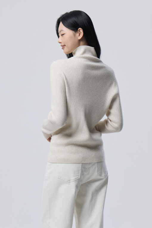 https://img.benettonmall.com/PARTS/KB/26F/BAKPE3661IV_MB_M1.jpg