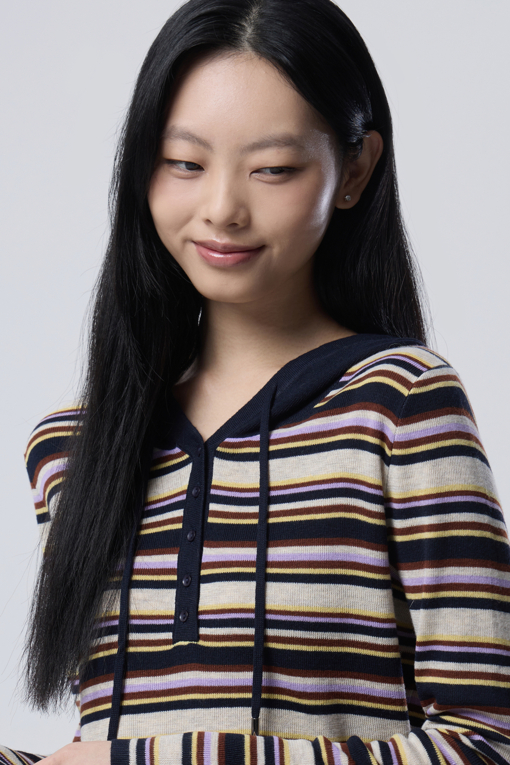 https://img.benettonmall.com/PARTS/KB/26F/BAKPE4661NY_MB_M2.jpg