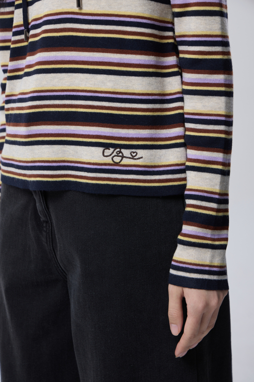 https://img.benettonmall.com/PARTS/KB/26F/BAKPE4661NY_MB_M4.jpg
