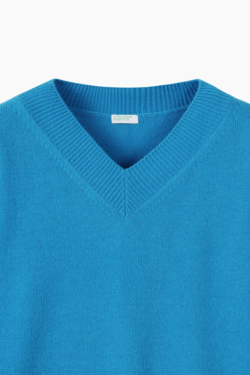 https://img.benettonmall.com/PARTS/KB/26F/BAKPF3661BL_MB_D12.jpg
