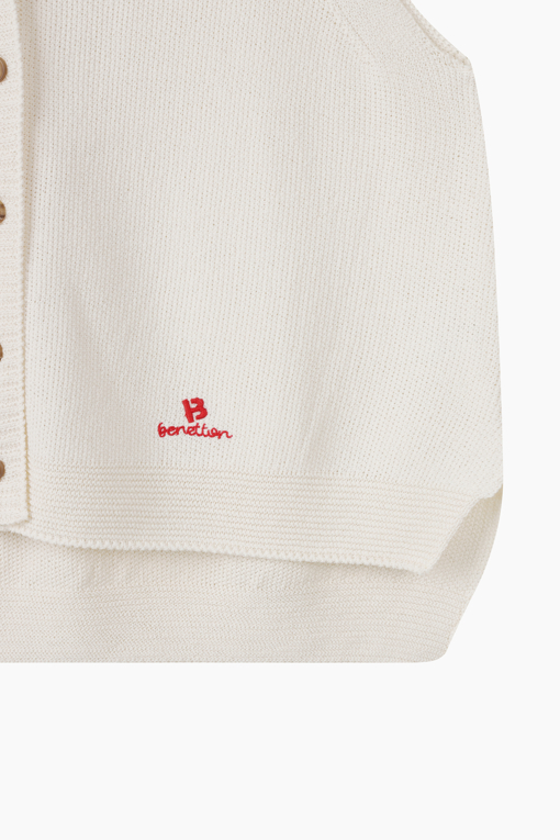 https://img.benettonmall.com/PARTS/KB/26F/BAKV30641IV_MB_D14.jpg?cb=1788777022