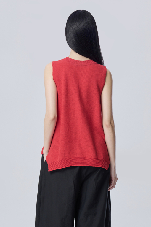 https://img.benettonmall.com/PARTS/KB/26F/BAKV30641RD_MB_D1.jpg?cb=1788777022