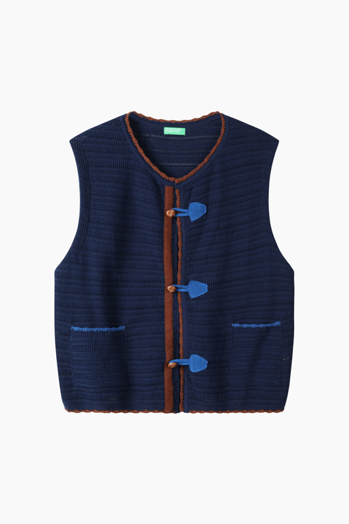 https://img.benettonmall.com/PARTS/KB/26F/BAKV31641DN_MB_D0.jpg