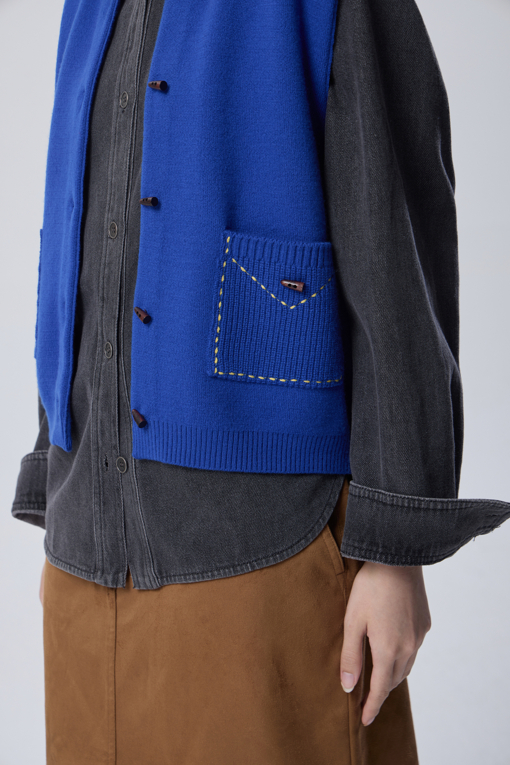 https://img.benettonmall.com/PARTS/KB/26F/BAKV72661BL_MB_M4.jpg