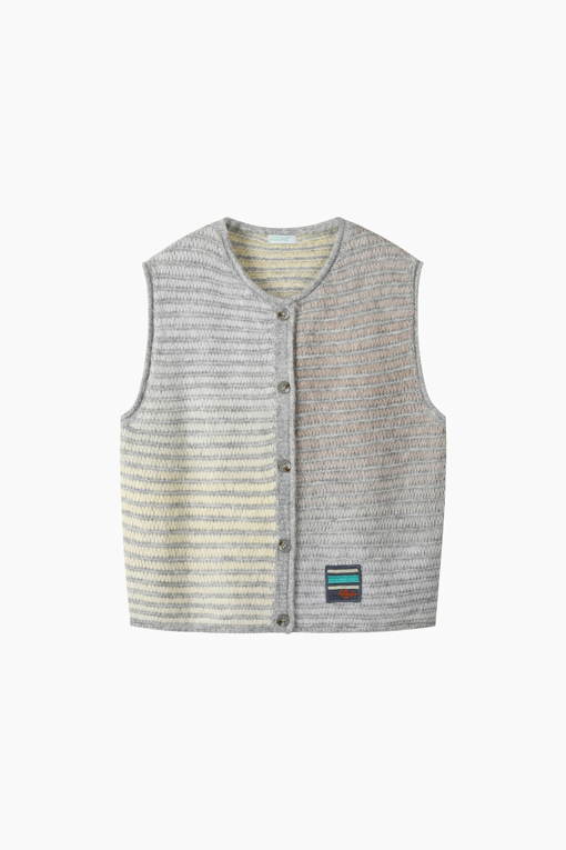 https://img.benettonmall.com/PARTS/KB/26F/BAKVE1661MG_MB_D0.jpg