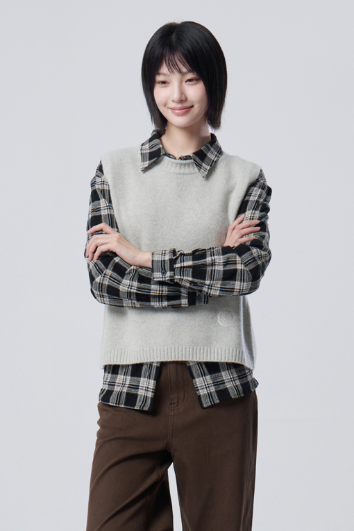 https://img.benettonmall.com/PARTS/KB/26F/BAKVF3661BE_MB_M0.jpg