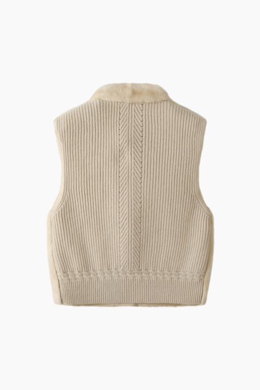 https://img.benettonmall.com/PARTS/KB/26F/BALE50661BG_MB_D1.jpg