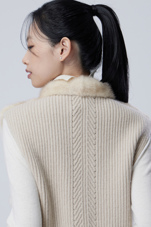 https://img.benettonmall.com/PARTS/KB/26F/BALE50661BG_MB_M3.jpg
