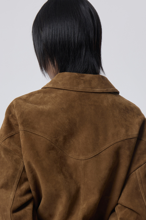 https://img.benettonmall.com/PARTS/KB/26F/BALE71661BR_MB_M3.jpg?cb=1788777022