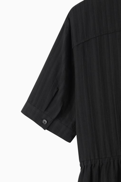 https://img.benettonmall.com/PARTS/KB/26F/BAOP01641BK_MB_D13.jpg?cb=1788777022